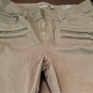Torrid Khaki Green Jeggings size 18